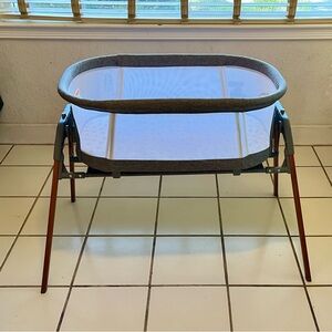 Chicco Luna-Glide 3in1 bassinet